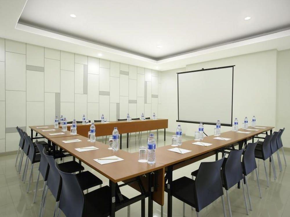 Amaris Hotel La Codefin Kemang Cakarta Dış mekan fotoğraf